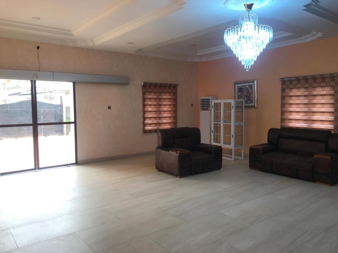 Hayatt Hotel Enugu Buitenkant foto